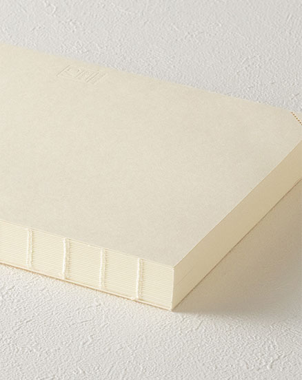 写真：MD Notebook Journal Codex 1 Day 1 Page