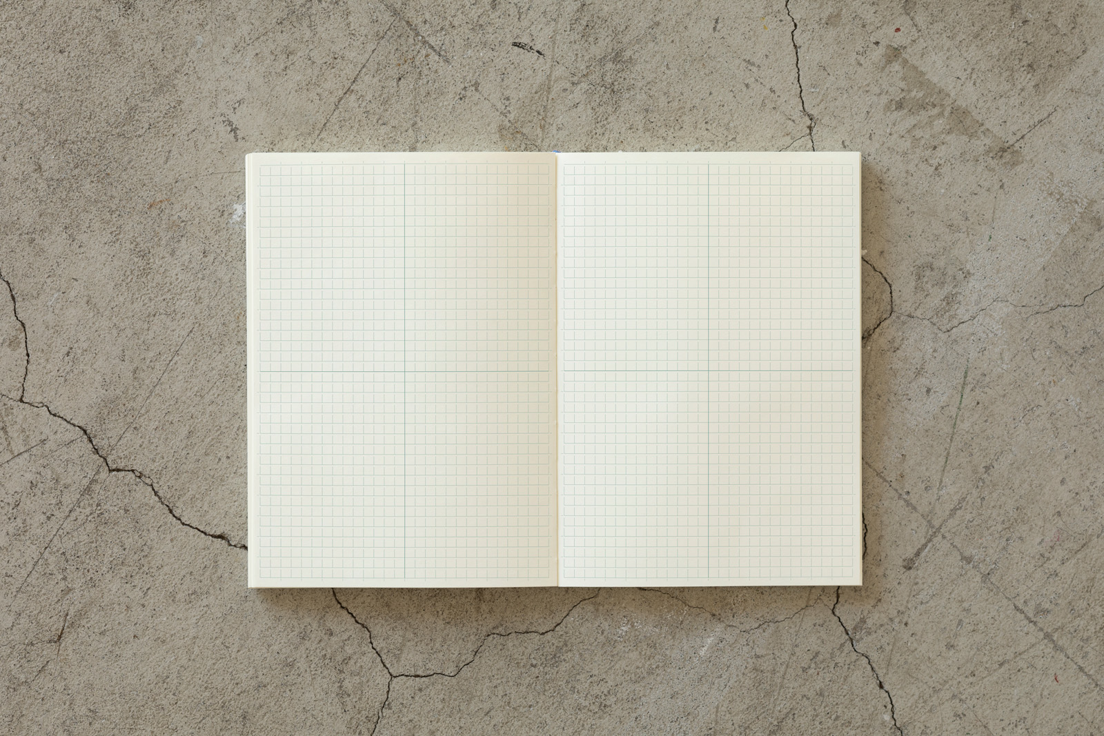 Midori - MD Paper - Notebook Journal A5 - Puntinato - Bianco